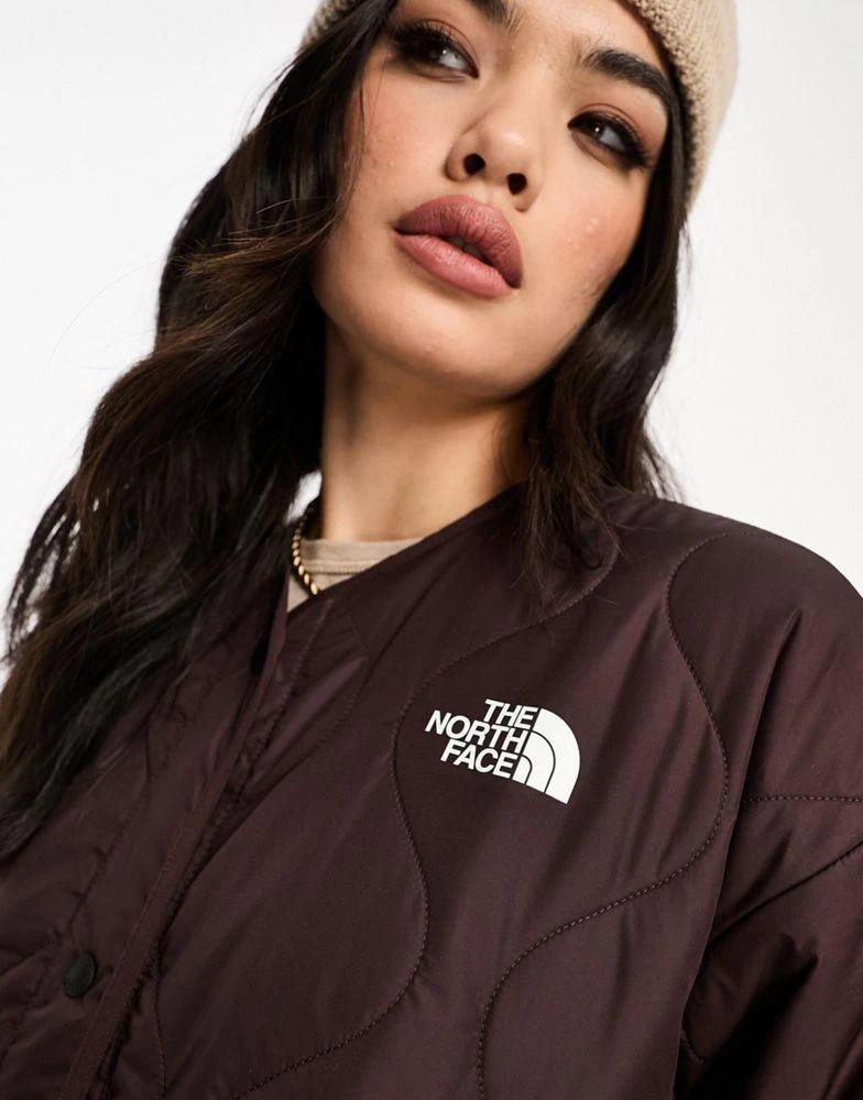 商品The North Face|The North Face Ampato long quilted liner jacket in brown Exclusive at ASOS,价格¥1555,第3张图片详细描述