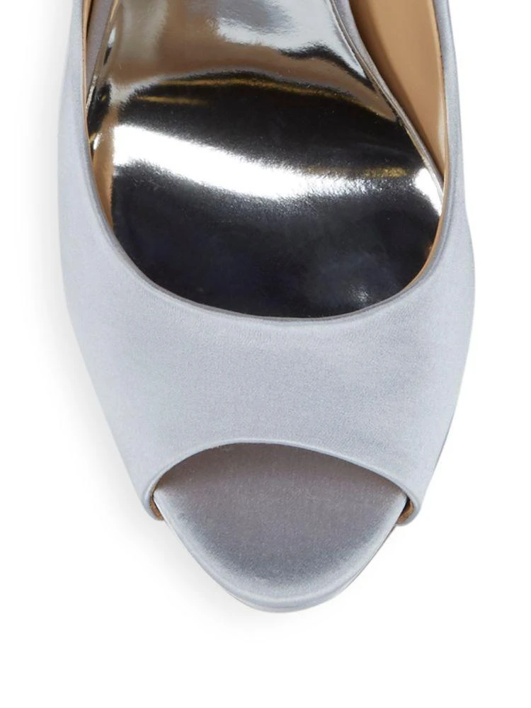 商品Badgley Mischka|Karolina 镶钻装饰高跟鞋,价格¥792,第3张图片详细描述