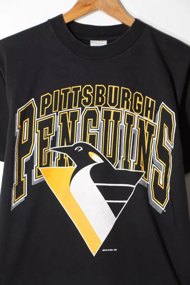 商品Urban Outfitters|Vintage 1991 NHL Pittsburgh Penguins T-shirt Made in USA,价格¥529,第2张图片详细描述