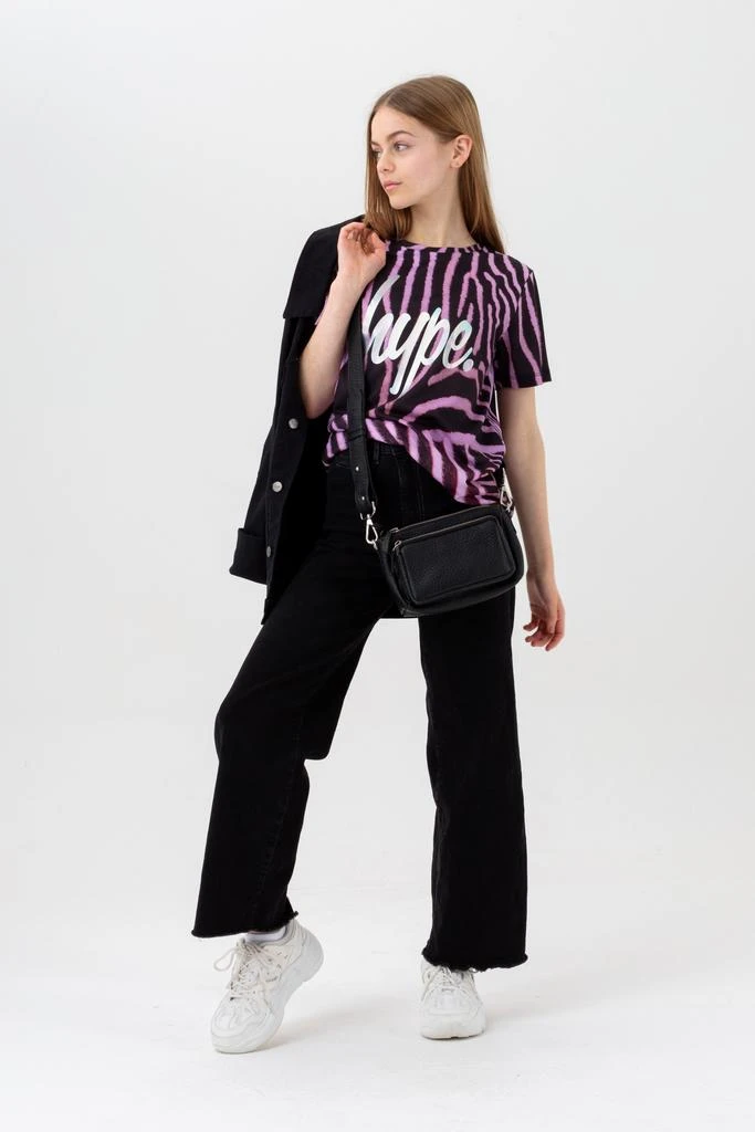 商品HYPE GIRLS|HYPE GIRLS BLACK ZEBRA CRUSH SCRIPT T-SHIRT,价格¥84,第5张图片详细描述