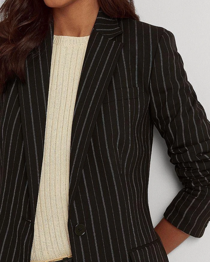 商品Ralph Lauren|Pinstriped Single Button Blazer,价格¥1096,第5张图片详细描述