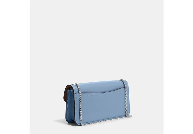 商品Coach|Coach Outlet Morgan Crossbody In Signature Chambray,价格¥1135,第2张图片详细描述