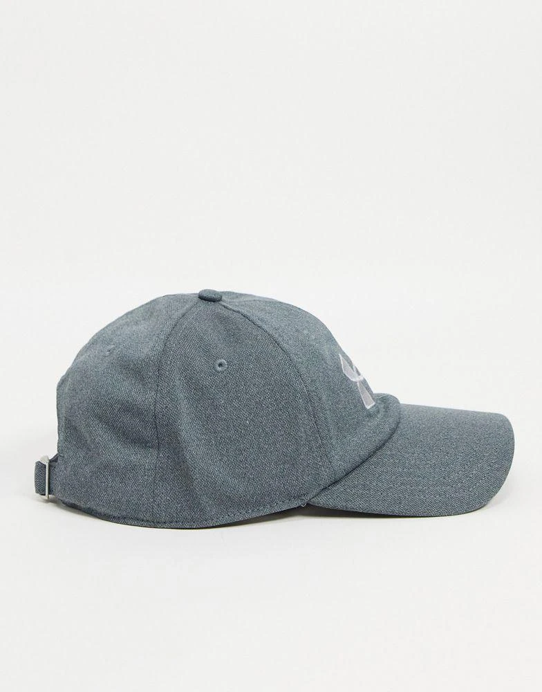 商品Under Armour|Under Armour Blitzing adjustable cap in grey,价格¥125,第2张图片详细描述