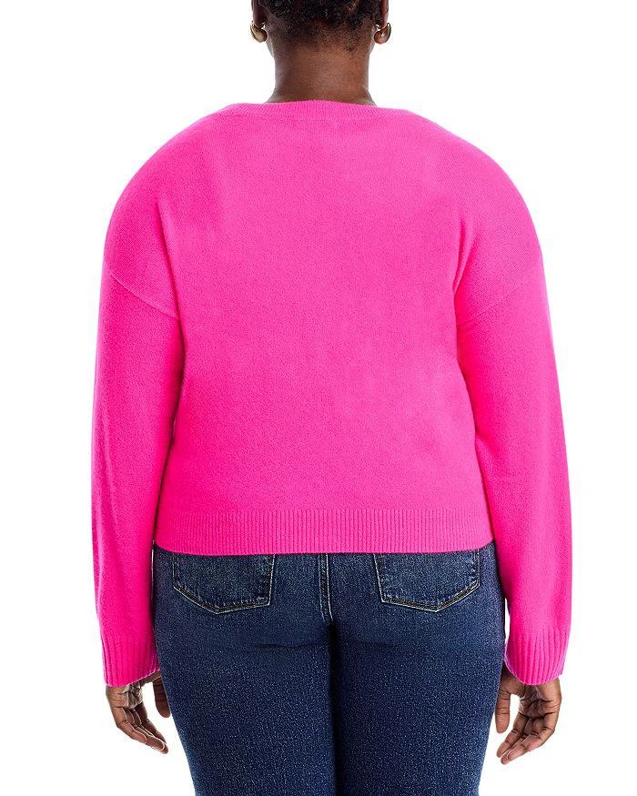 V-Neck Cardigan - Exclusive 商品