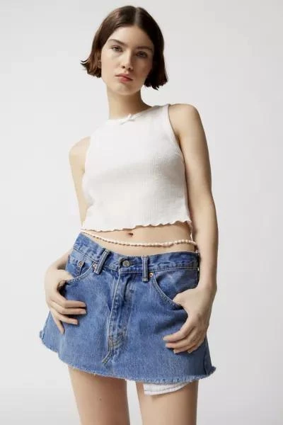 商品Urban Renewal|Urban Renewal Remade Levi’s® Low-Rise Denim Micro Mini Skirt,价格¥189,第2张图片详细描述