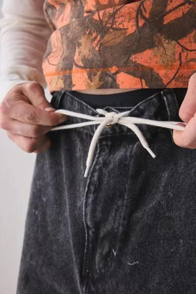 商品BDG|BDG 2000s Mega Baggy Jean,价格¥671,第4张图片详细描述