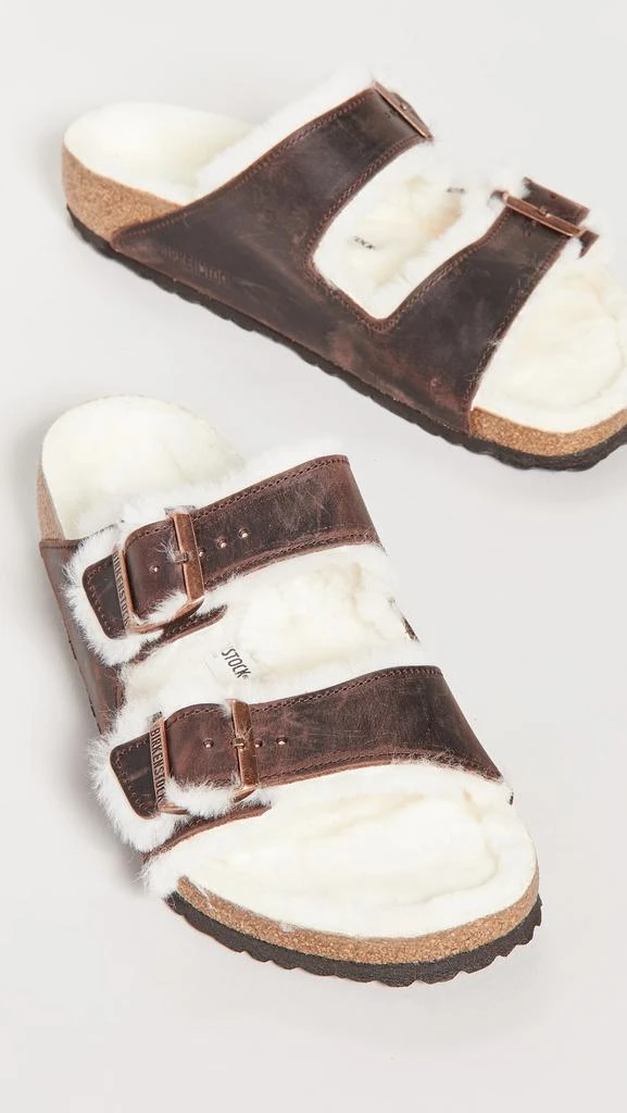 商品Birkenstock|Birkenstock Arizona Shearling Sandals,价格¥613,第3张图片详细描述