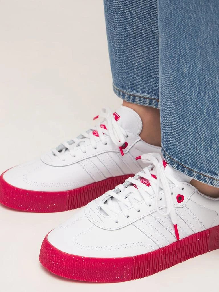 商品Adidas|Valentines Sambarose Sneakers,价格¥581,第2张图片详细描述