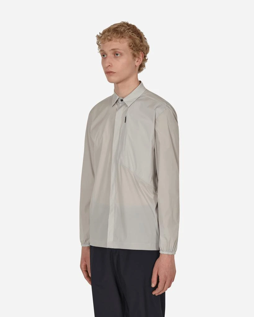 商品Monobi|Skin Nylon Perfo Shirt Grey,价格¥1664,第2张图片详细描述