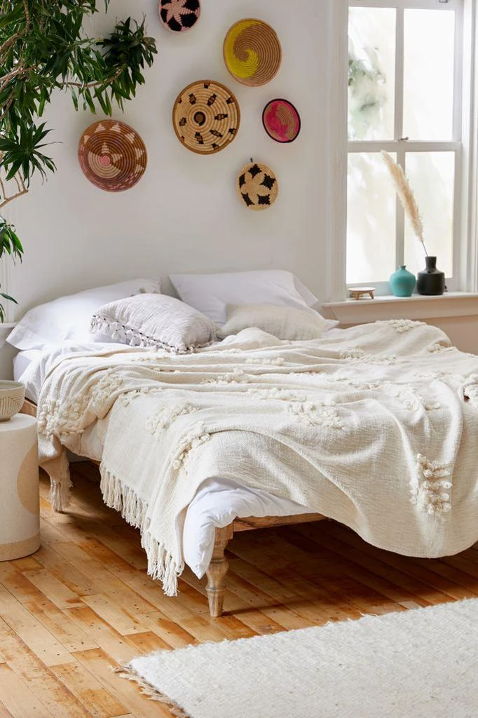 商品Urban Outfitters|Checker Tufted Coverlet,价格¥750,第1张图片