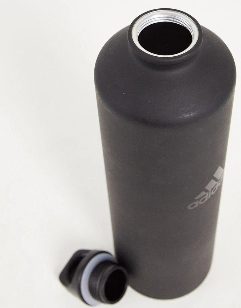 商品Adidas|adidas Training 0.75l metal water bottle in black,价格¥259,第3张图片详细描述