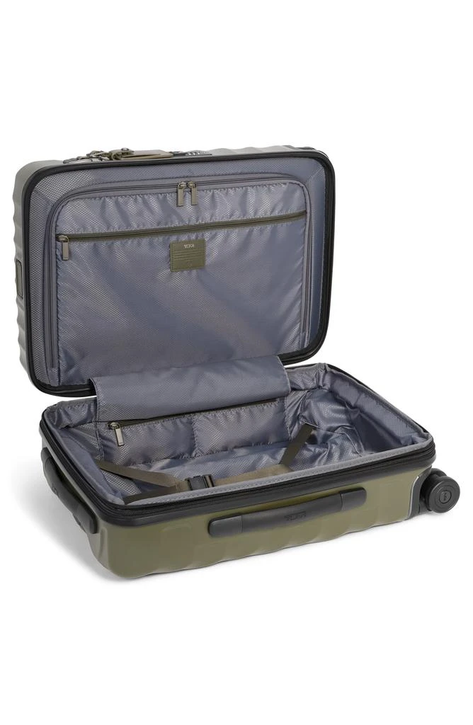 商品Tumi|22-Inch 19 Degrees International Expandable Spinner Carry-On,价格¥4284,第4张图片详细描述