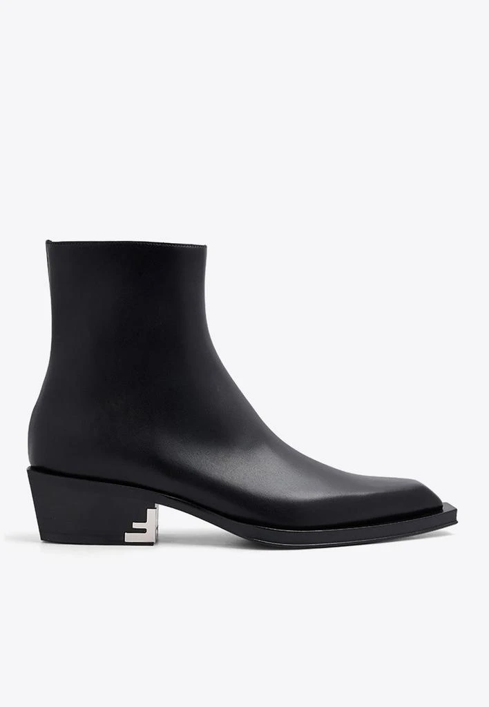 商品Fendi|F Logo Leather Ankle Boots,价格¥7911,第1张图片