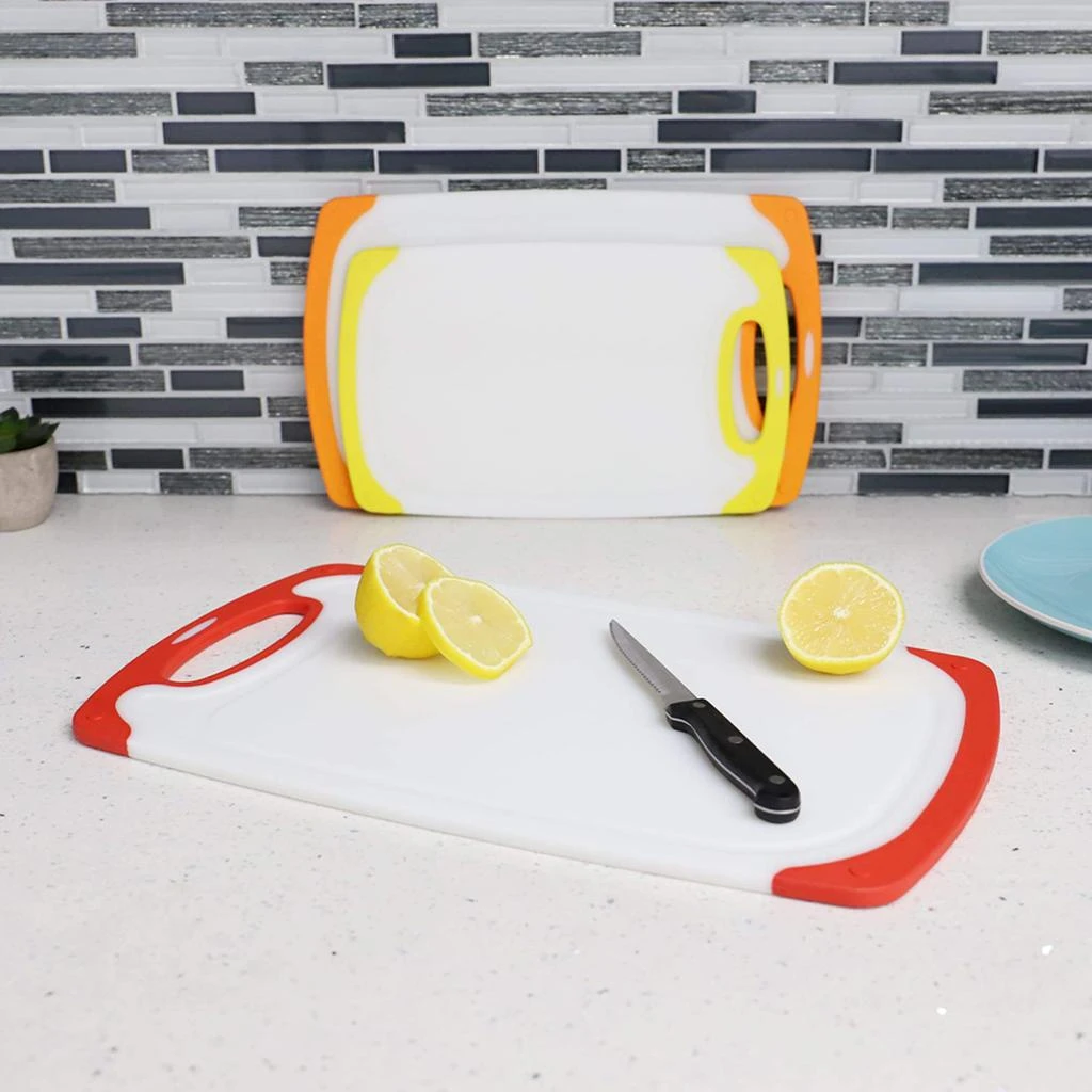商品Home Basics|Home Basics Non-Slip 3 Piece Plastic Cutting Board with Deep Juice Grooves,价格¥150,第2张图片详细描述