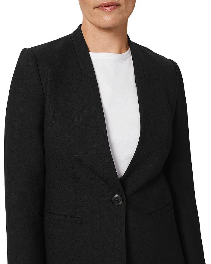 Safia Blazer 商品