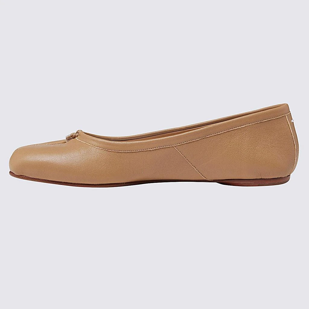 商品MAISON MARGIELA|MAISON MARGIELA NUDE LEATHER TABI BALLERINAS,价格¥2889,第2张图片详细描述