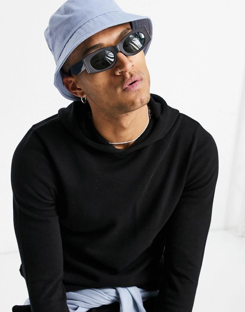 商品ASOS|ASOS DESIGN frame square sunglasses with matte black detail and smoke lens - BLACK,价格¥44,第4张图片详细描述