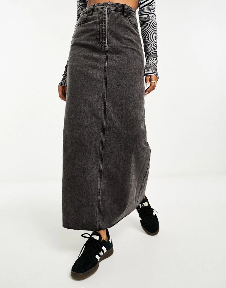 商品COLLUSION|COLLUSION long maxi denim skirt in washed black,价格¥179,第1张图片