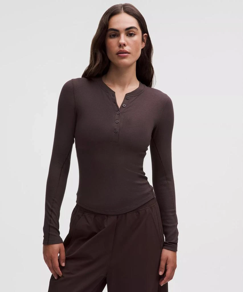 Hold Tight Long-Sleeve Henley 商品