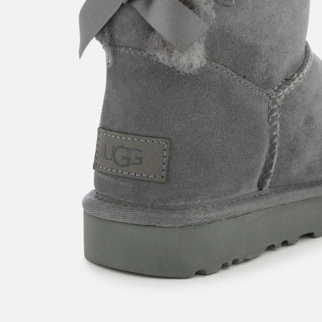 商品UGG|UGG Women's Mini Bailey Bow II Sheepskin Boots - Grey,价格¥1214,第4张图片详细描述