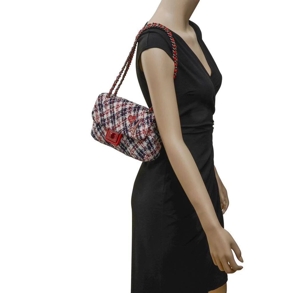 商品Karl Lagerfeld Paris|Karl Lagerfeld Paris Agyness Holiday Red Multicolor Polyester Shoulder Bag LH0HI283FYA,价格¥875,第2张图片详细描述