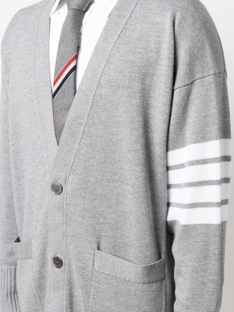 THOM BROWNE ELONGATED CARDIGAN W/ 4BAR IN FINE MERINO WOOL商品第5张图片规格展示