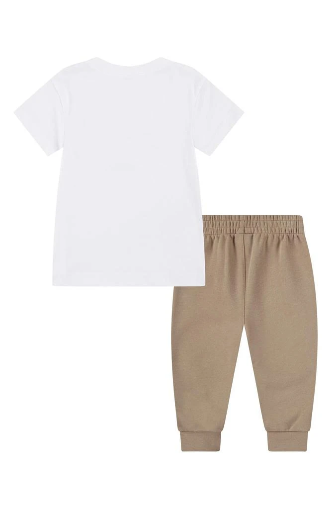 商品NIKE|Kids' T-Shirt & Joggers Set,价格¥100,第2张图片详细描述