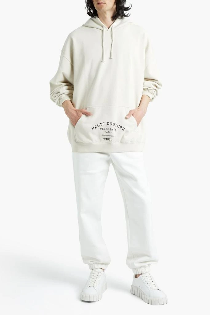 商品Vetements|Oversized printed French cotton-blend terry hoodie,价格¥1940,第2张图片详细描述