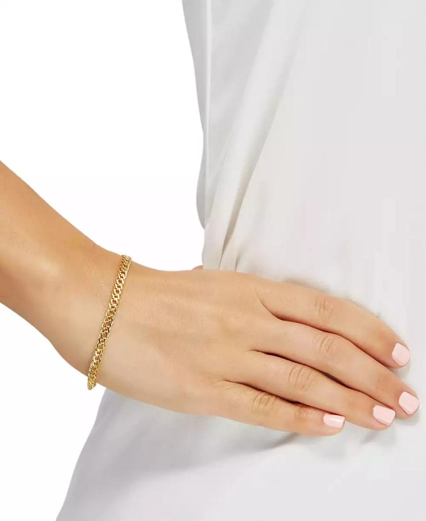 商品Italian Gold|Double Curb Link Chain Bracelet in 10k Gold,价格¥3438,第2张图片详细描述