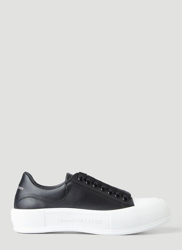 商品Alexander McQueen|Deck Lace-Up Plimsoll Sneakers in Black,价格¥3951,第1张图片