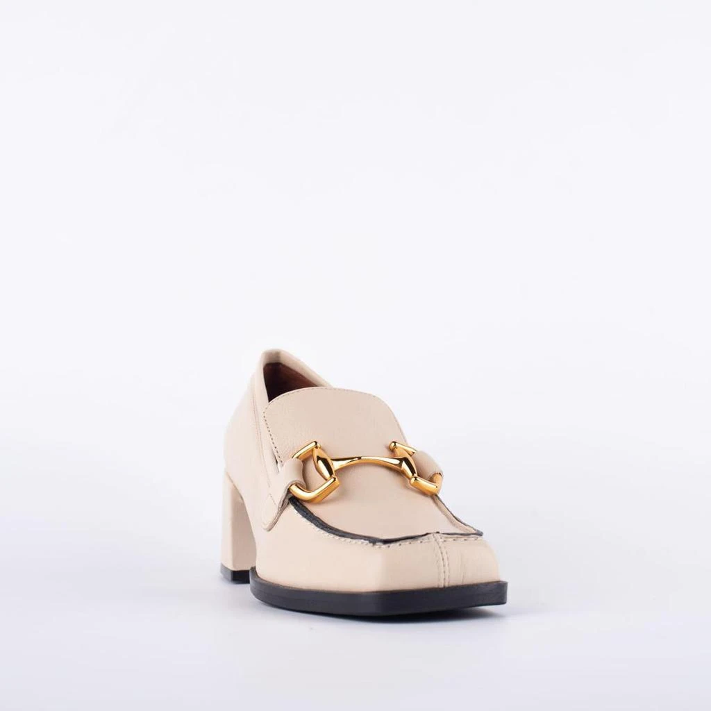 商品Angel Alarcon|Angel Alarcon Cream Leather Loafer With Metal Buckle,价格¥895,第2张图片详细描述