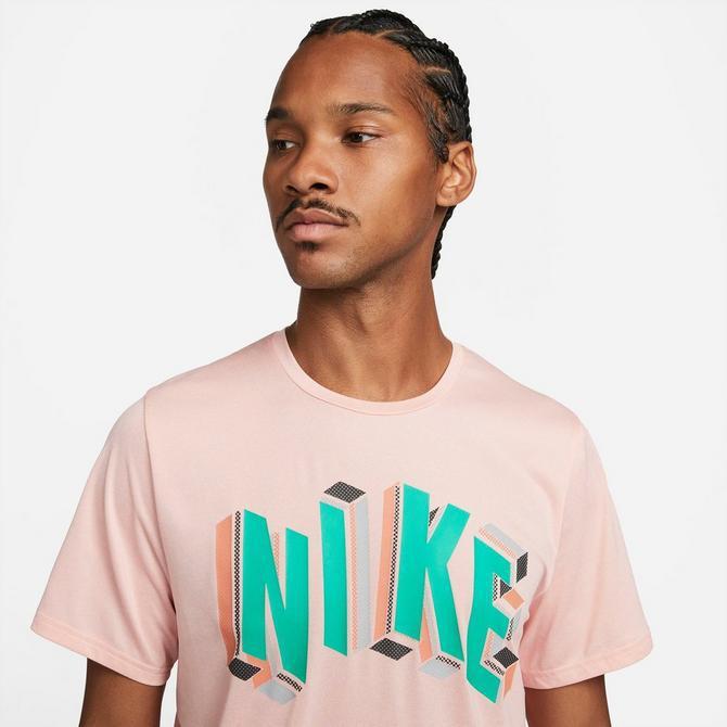 商品NIKE|Men's Nike Pro Dri-FIT Graphic Print Short-Sleeve T-Shirt,价格¥332,第5张图片详细描述