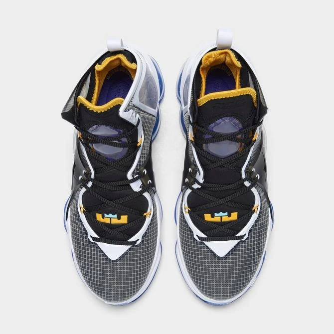 Nike LeBron 19 Basketball Shoes 商品