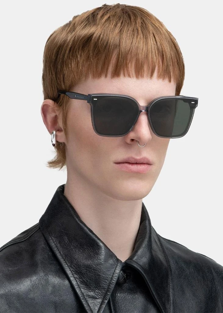 Gentle Monster Grey SAL G1 Sunglasses 商品