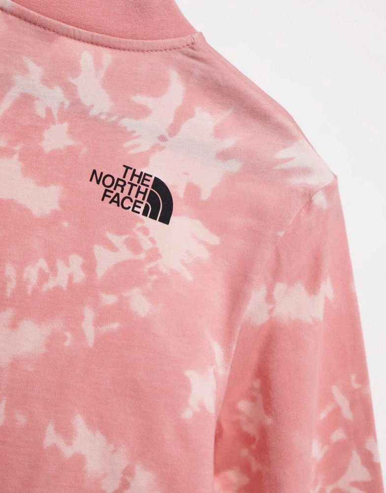 商品The North Face|The North Face Cropped long sleeve t-shirt in pink tie dye Exclusive at ASOS,价格¥198,第4张图片详细描述