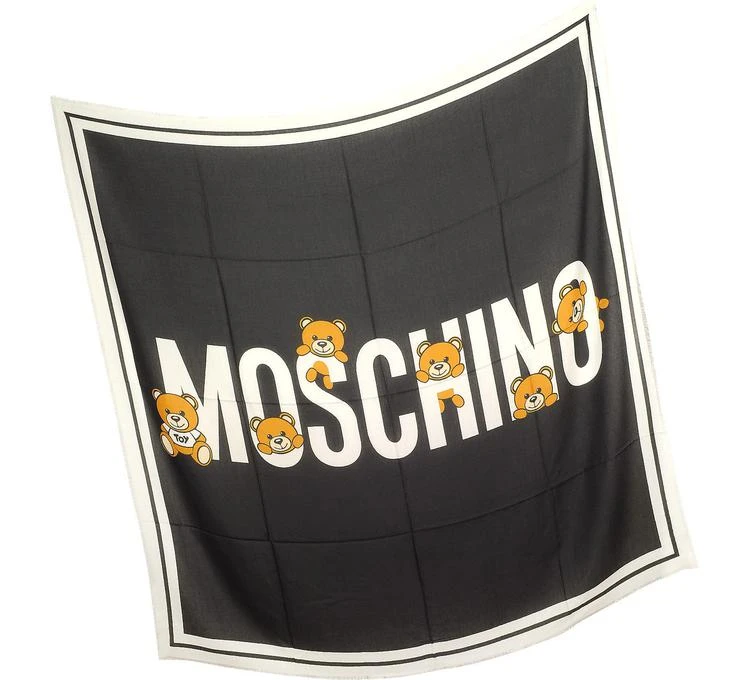 商品Moschino|Moschino 摩斯基诺 黑色Logo印花莫代尔流苏围巾,价格¥1047,第2张图片详细描述