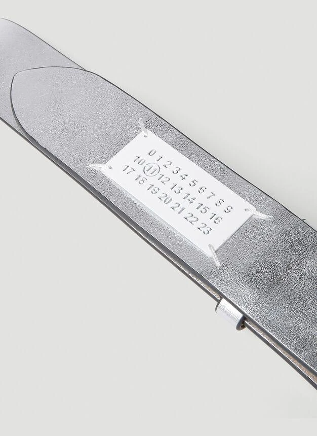 商品MAISON MARGIELA|Metallic Logo Patch Belt in Silver,价格¥3588,第2张图片详细描述