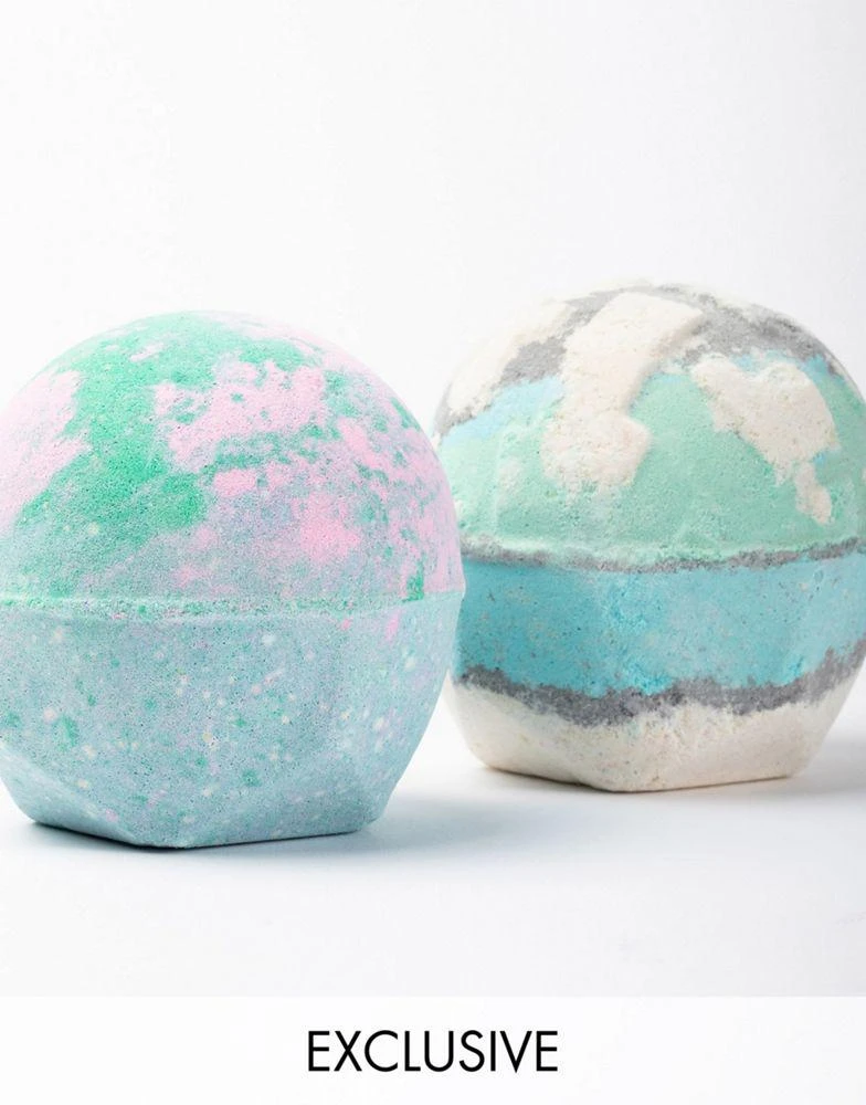 商品Lush|LUSH X ASOS Exclusive Lakes Bath Bomb Duo Set,价格¥136,第1张图片