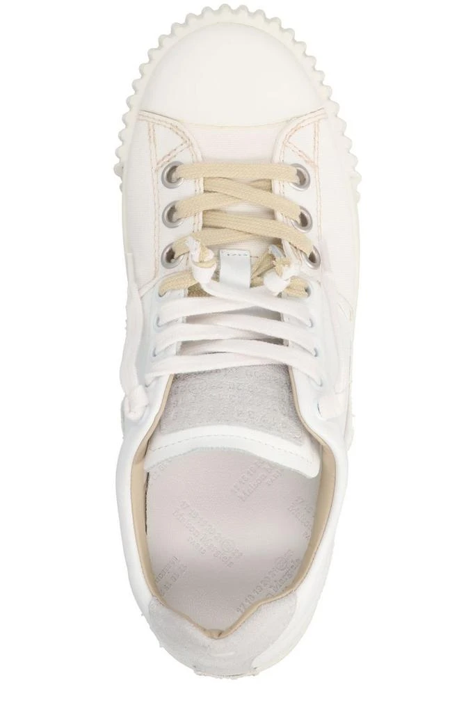 商品MAISON MARGIELA|Maison Margiela Round-Toe Lace-Up Sneakers,价格¥2398,第4张图片详细描述