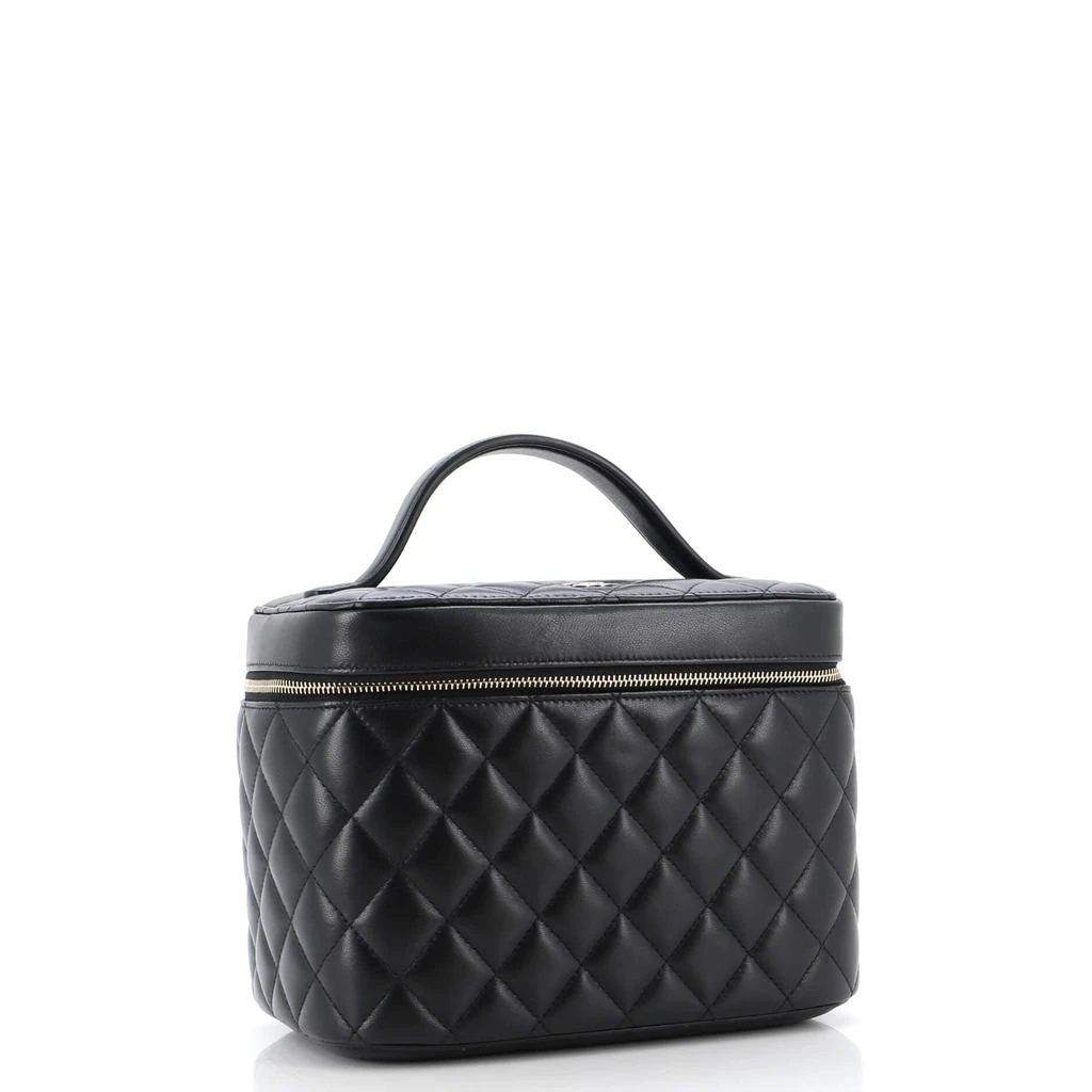 商品[二手商品] Chanel|Cosmetic Case Quilted Lambskin Small,价格¥19119,第5张图片详细描述