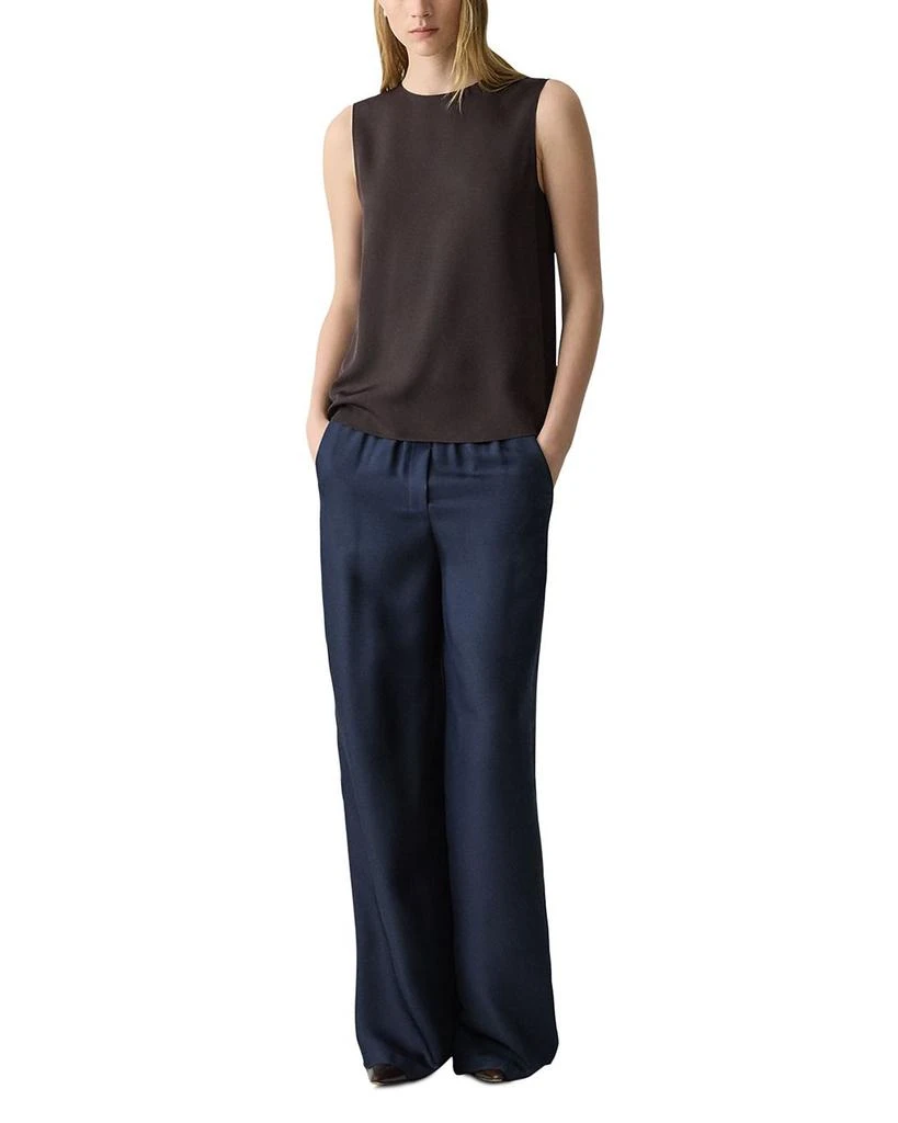 Silk Sleeveless Top 商品