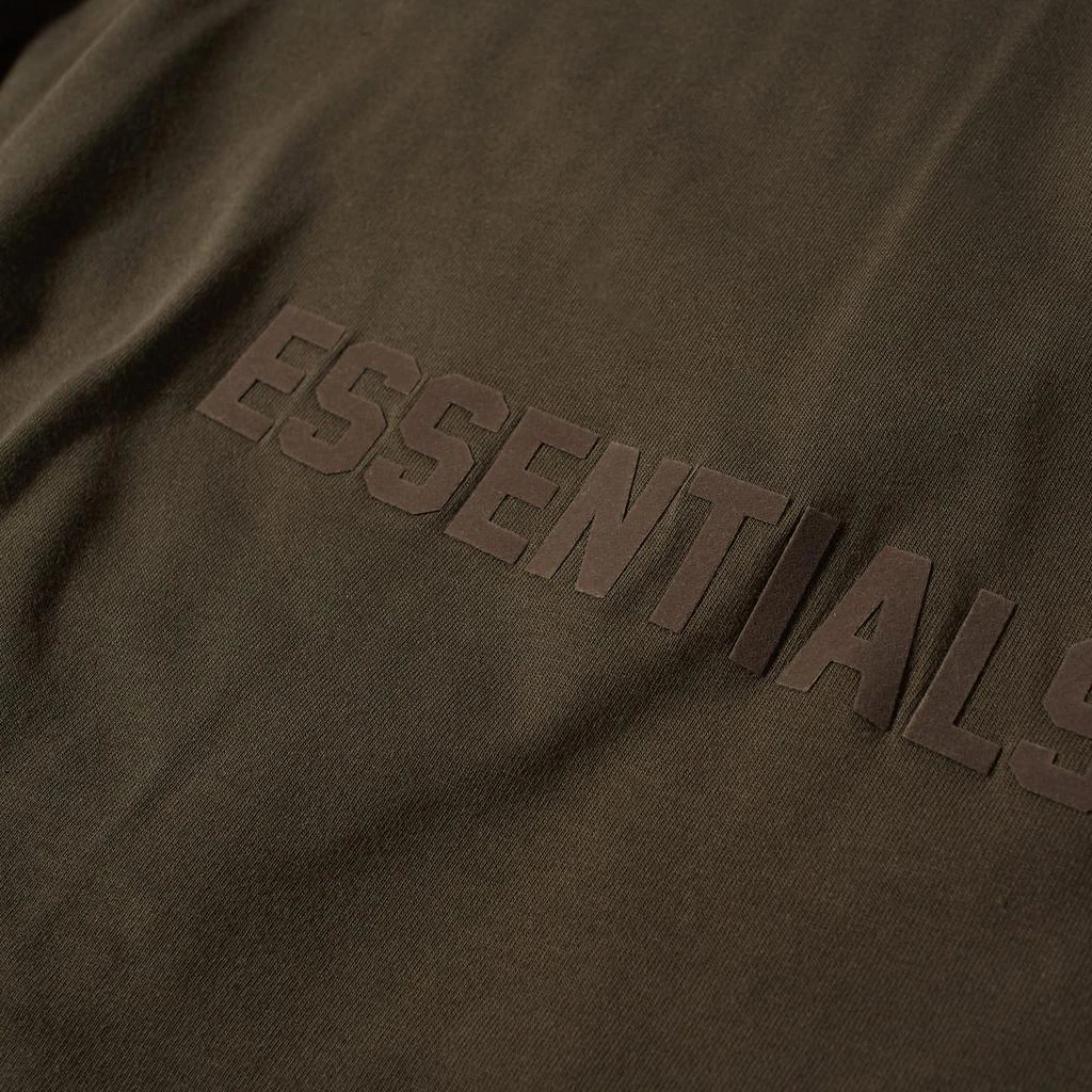 商品Essentials|Fear of God ESSENTIALS Long Sleeve Logo T-Shirt - Off Black,价格¥271,第3张图片详细描述