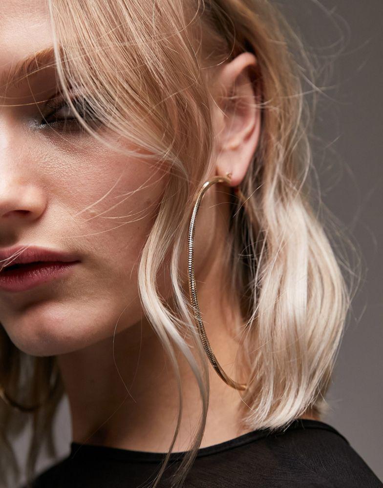 商品Topshop|Topshop large snakechain twist hoops in gold,价格¥110,第5张图片详细描述