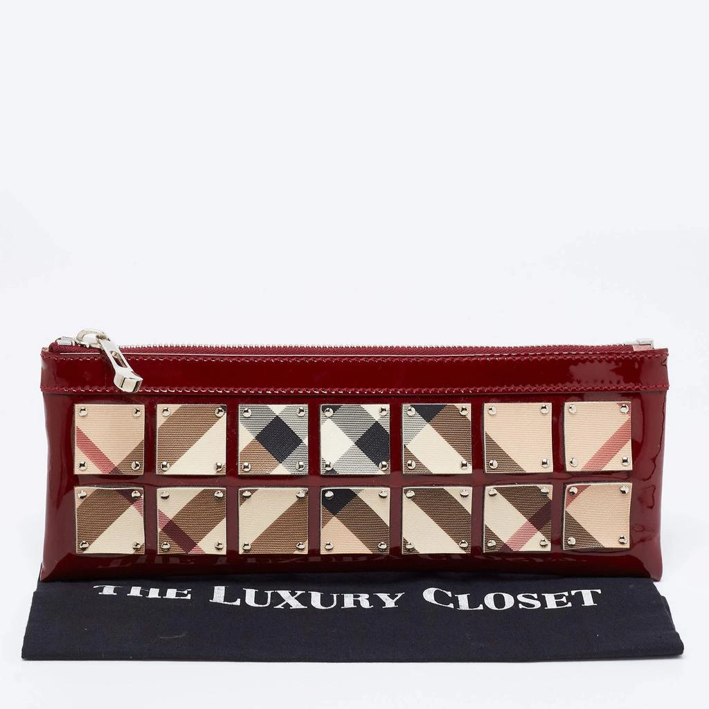 Burberry Burgundy/Beige Super Nova Check PVC and Patent Leather Wristlet Clutch 商品