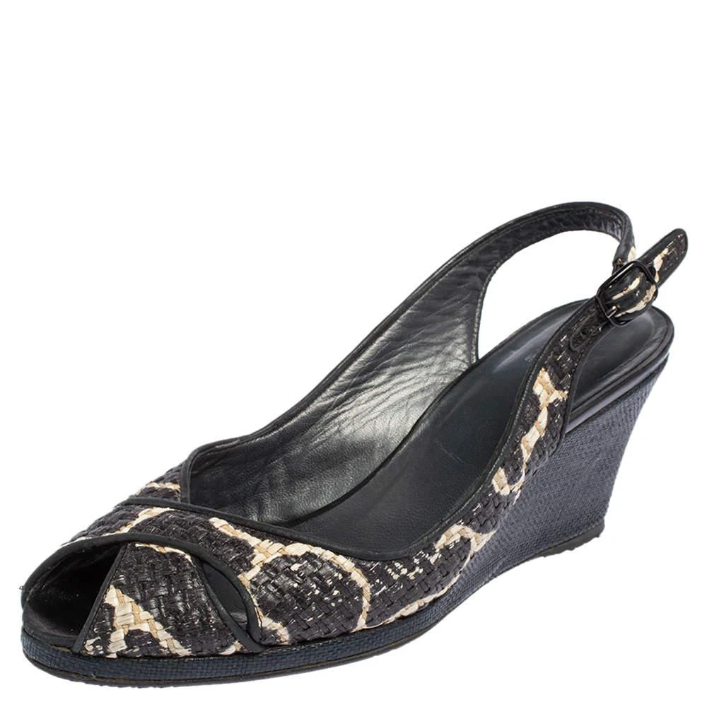 商品[二手商品] Stuart Weitzman|Stuart Weitzman Black/White Woven Straw Cross Strap Wedge Sandals Size 40,价格¥806,第1张图片