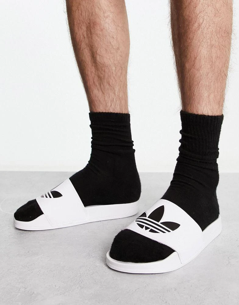 商品Adidas|adidas Originals Adilette Lite sliders in white,价格¥183,第4张图片详细描述