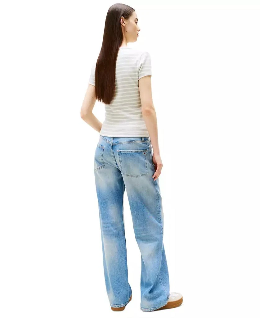 商品Tommy Jeans|Women's Slim-Fit Essential Ribbed V-Neck Tee,价格¥131,第4张图片详细描述