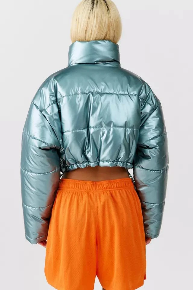 商品Urban Outfitters|UO Taryn Metallic Cropped Puffer Jacket,价格¥153,第3张图片详细描述