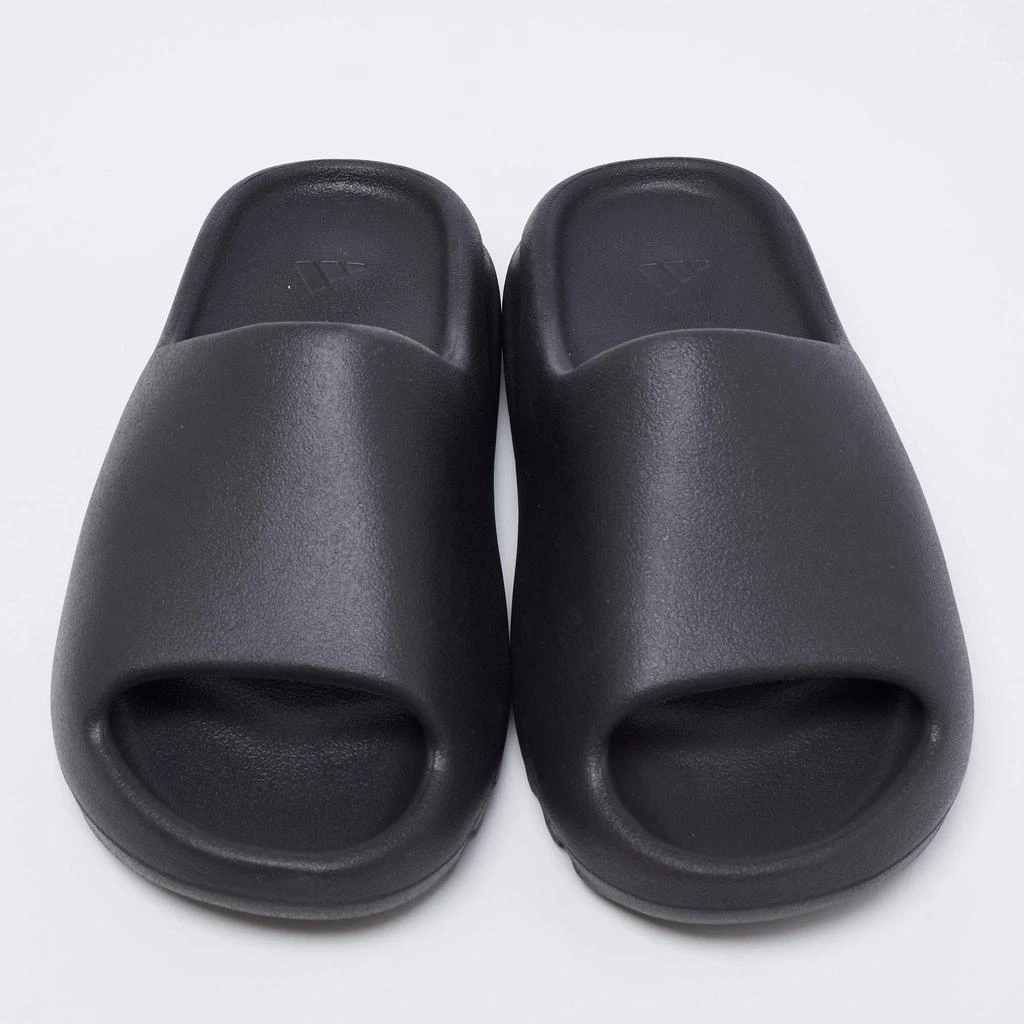 商品YEEZY|Yeezy x adidas Black Rubber Onyx Flat Slides Size 38 ,价格¥2328,第3张图片详细描述