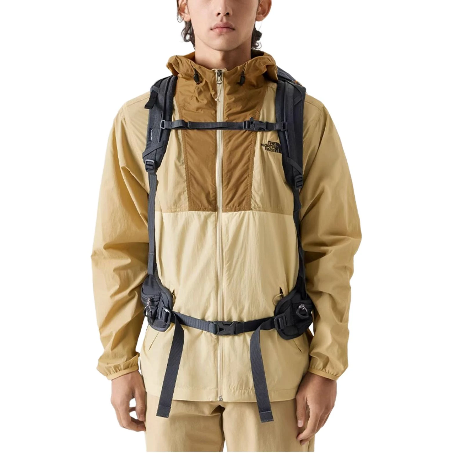 商品[国内直发] The North Face|北面 Logo印花户外连帽拼色 透气速干防风防紫外线防晒服 男款 卡其色,价格¥524,第3张图片详细描述
